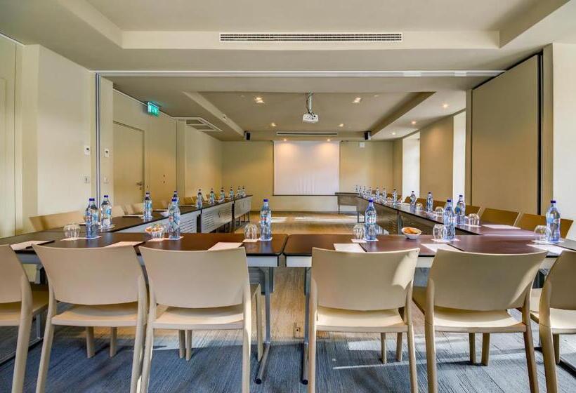 هتل Vincci Liberdade