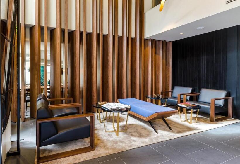 هتل Vincci Liberdade