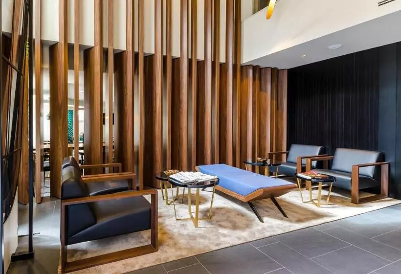 هتل Vincci Liberdade