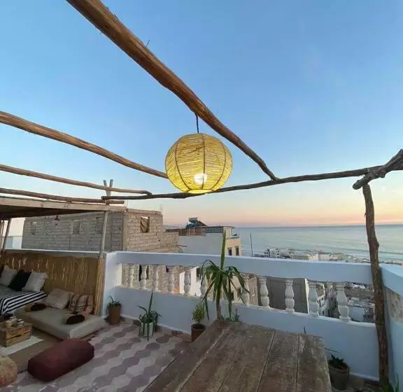 Retkeilymaja Sable Beach Surf Camp Taghazout