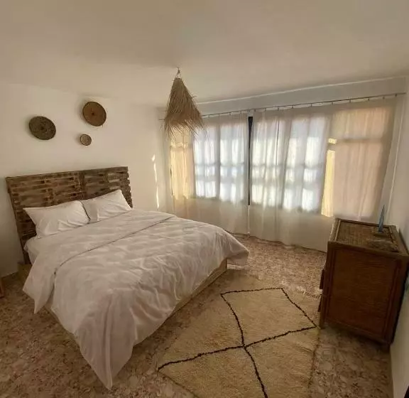 Retkeilymaja Sable Beach Surf Camp Taghazout