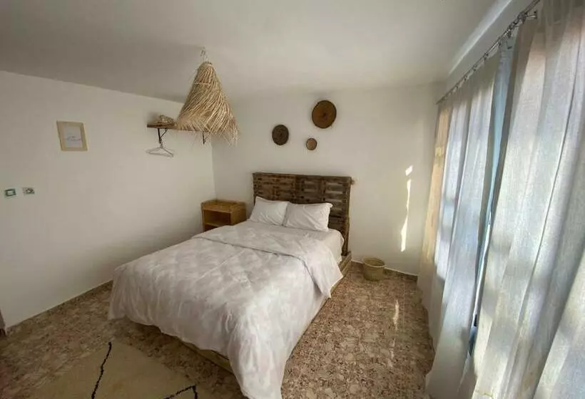 Retkeilymaja Sable Beach Surf Camp Taghazout