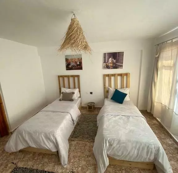 Retkeilymaja Sable Beach Surf Camp Taghazout