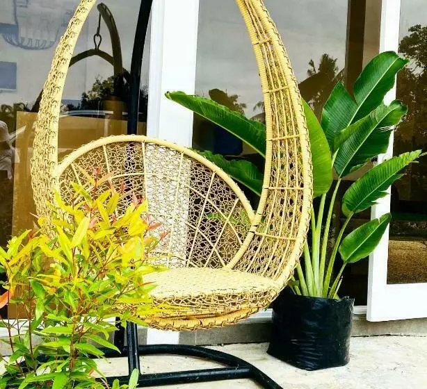 Canna Boutique Hostel