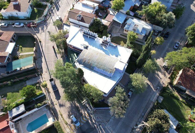 Wynwood Extreme Hostel