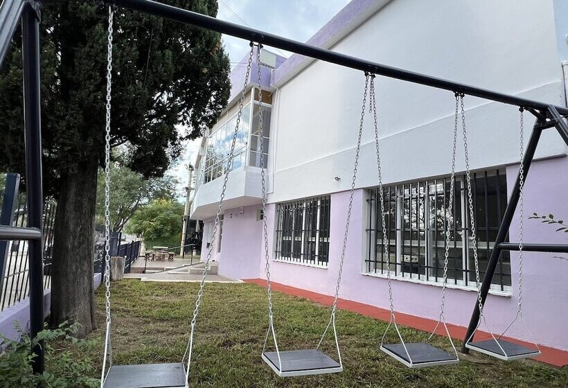 Wynwood Extreme Hostel