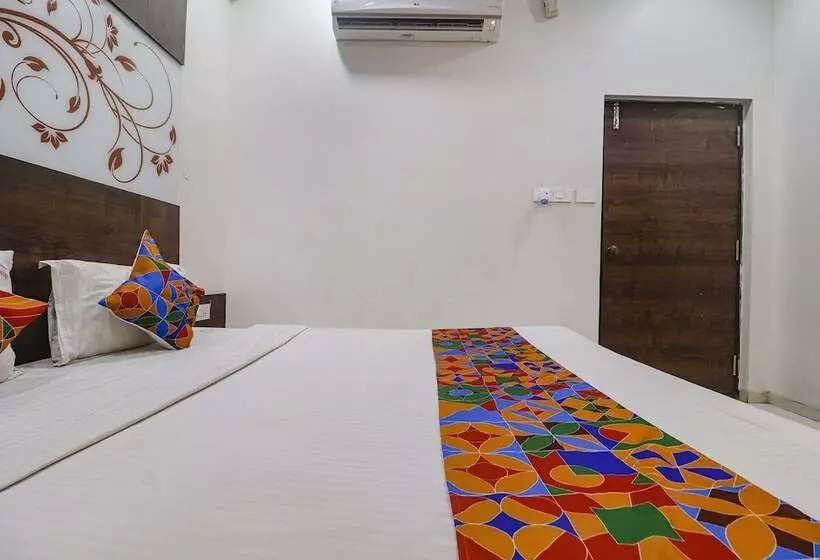 Fabhotel Ak Grand