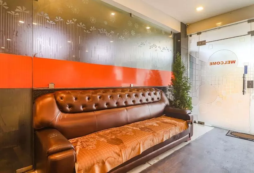 Fabhotel Ak Grand