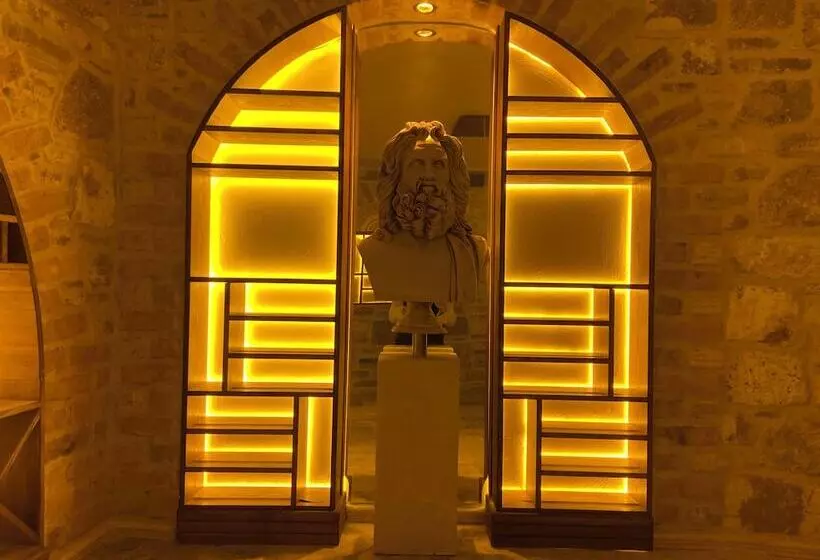 Hotelli Dionysos 1789 Boutique