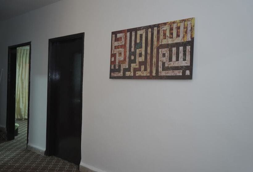 پانسیون Petra Triclinium Home