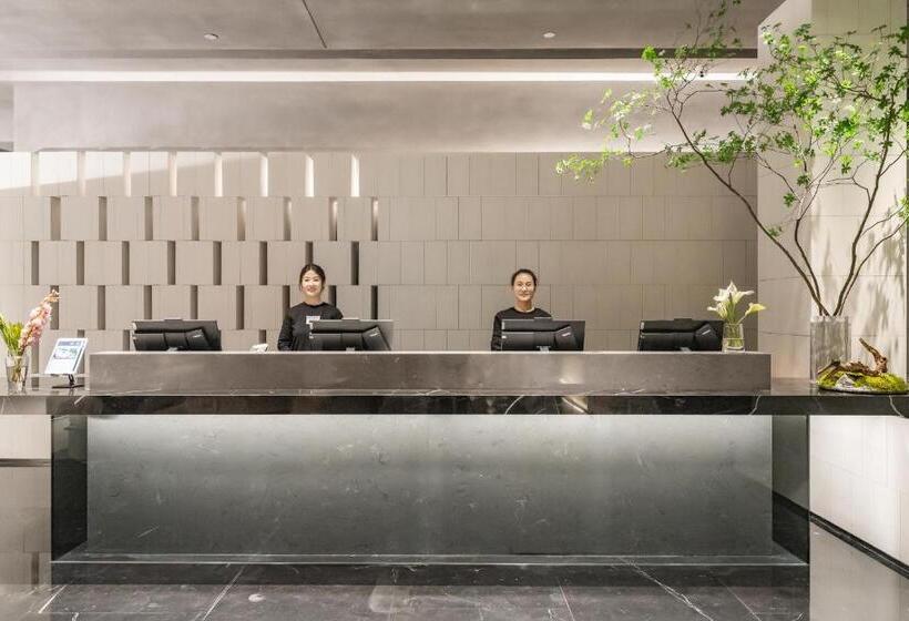 Atour S Hotel Shanghai Lujiazui Expo Center