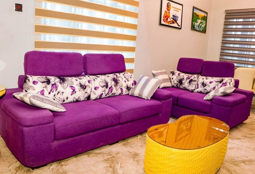 هتل Blue Line Apartments