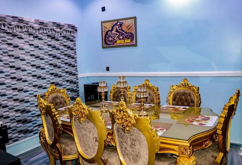 هتل Blue Line Apartments