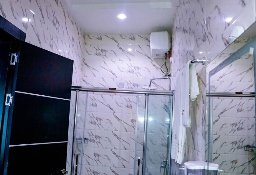 هتل Blue Line Apartments