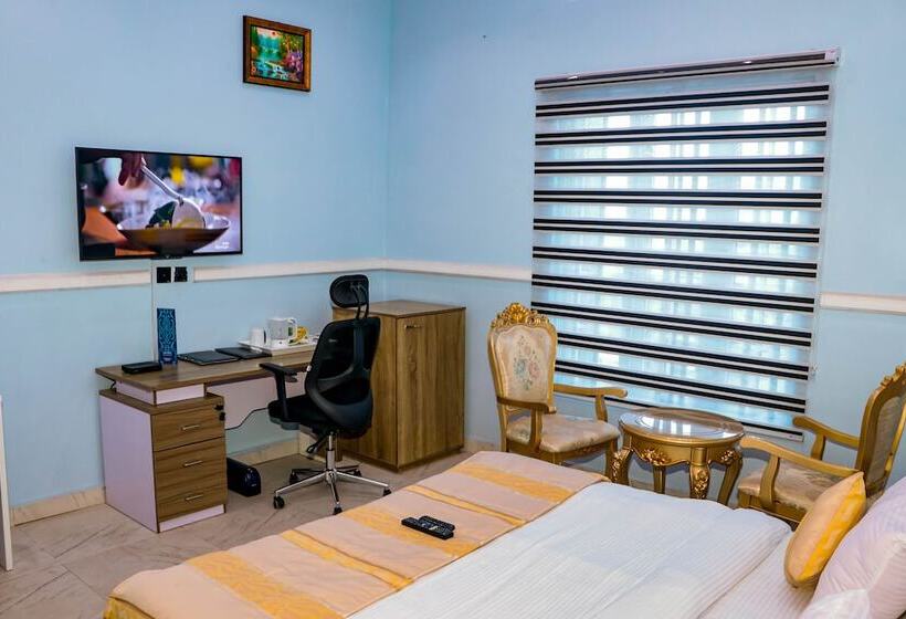 هتل Blue Line Apartments