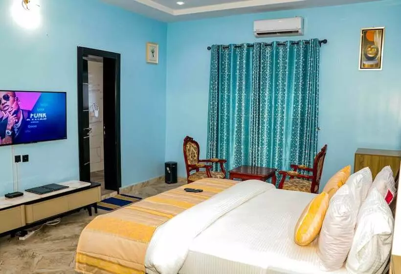 هتل Blue Line Apartments