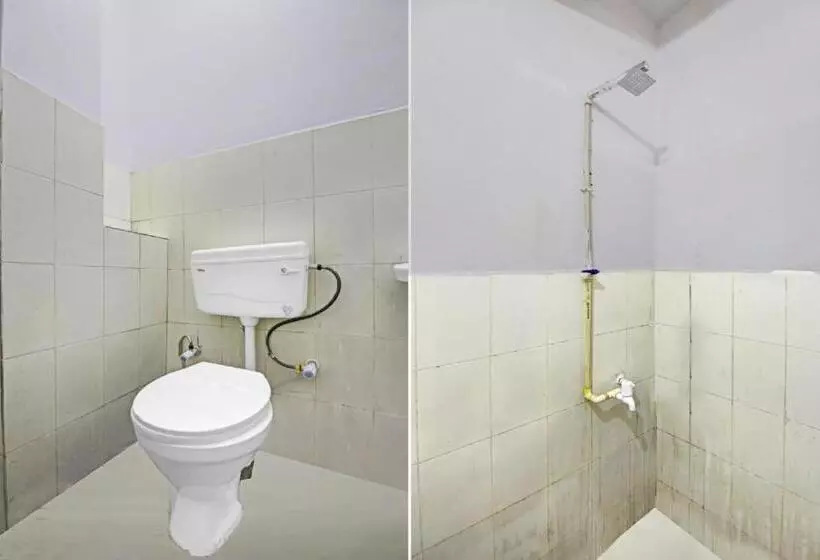 Flagship Hotel Royal 18