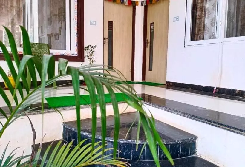 Hotelli Green Hub Pool Villa With Nature