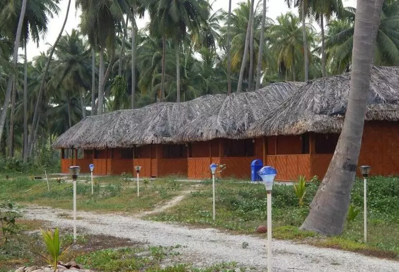 ホテル The Andaman Sunset View Resort