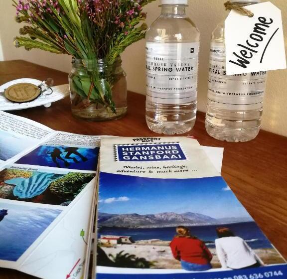 펜션 Cottage In Voëlklip Between Mountain And Sea