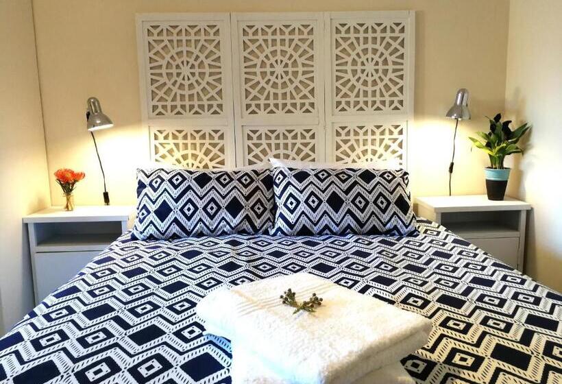 펜션 Cottage In Voëlklip Between Mountain And Sea