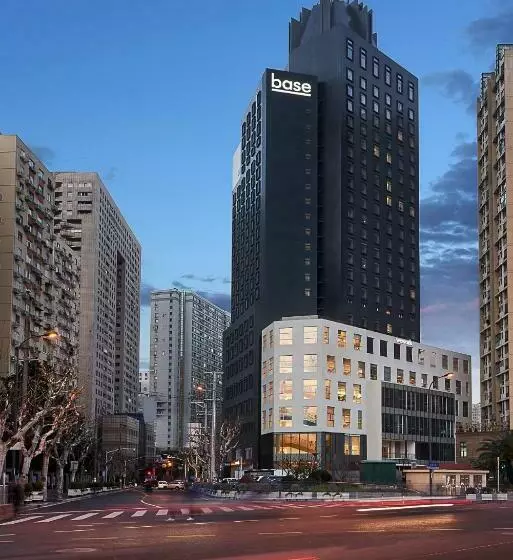 Base Shanghai Suhe Serviced Apartment, Near East Nanjing Road & People S Square