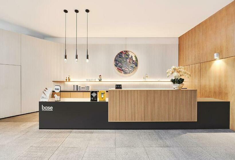 Base Shanghai Suhe Serviced Apartment, Near East Nanjing Road & People S Square