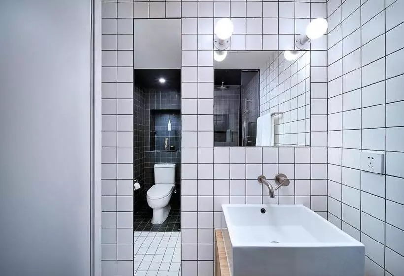 Base Shanghai Suhe Serviced Apartment, Near East Nanjing Road & People S Square