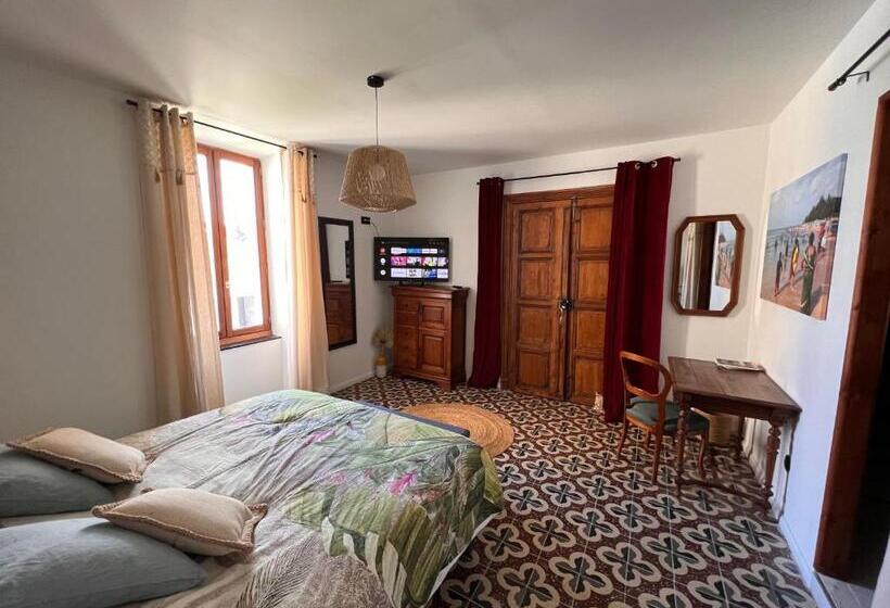 Bed and Breakfast Les Baroudeurs De Saint Jean