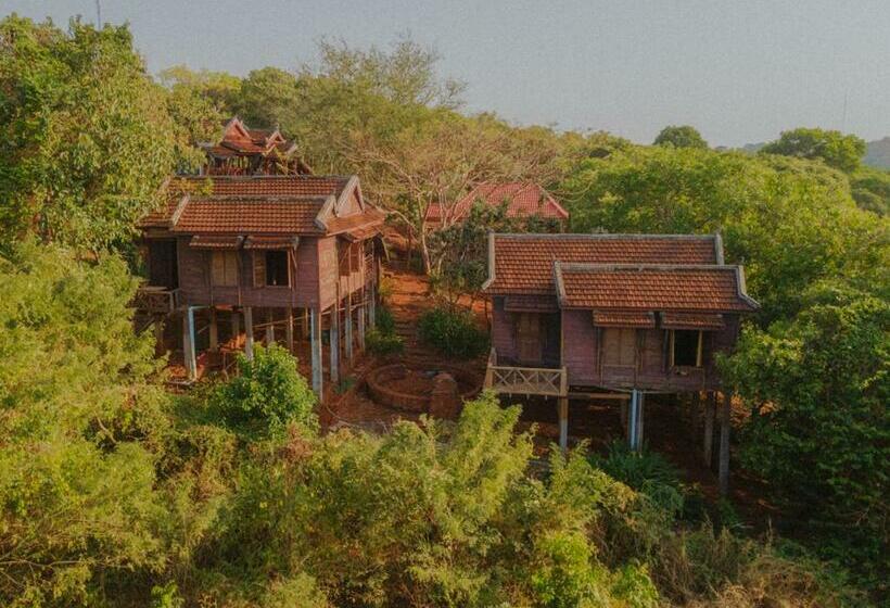 ベッドアンドブレックファースト Quiet Garden View Lodge&trekking