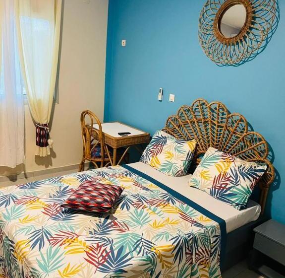 تختخواب و صبحانه Résidence Karamel Yaoundé Anguissa