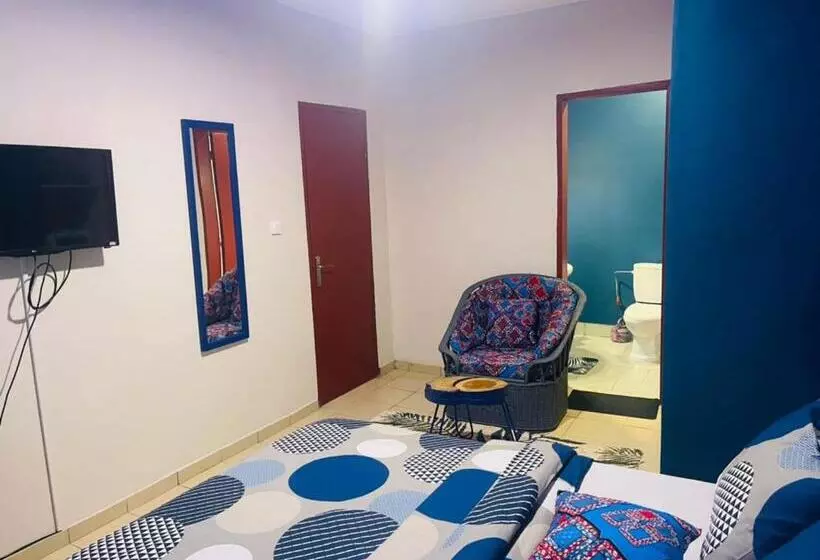 تختخواب و صبحانه Résidence Karamel Yaoundé Anguissa