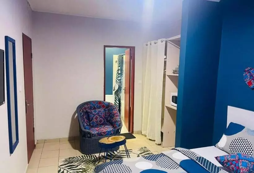 تختخواب و صبحانه Résidence Karamel Yaoundé Anguissa