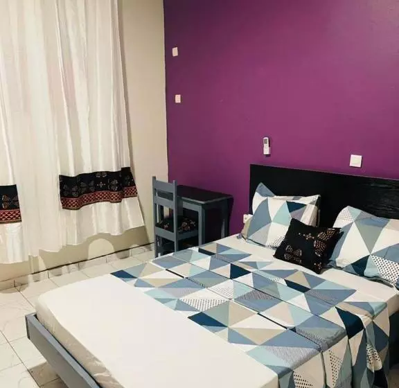 تختخواب و صبحانه Résidence Karamel Yaoundé Anguissa