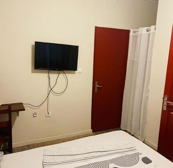 تختخواب و صبحانه Résidence Karamel Yaoundé Anguissa