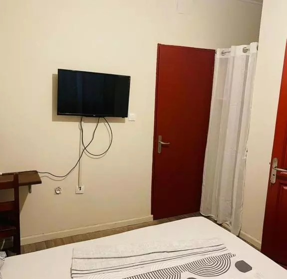 تختخواب و صبحانه Résidence Karamel Yaoundé Anguissa