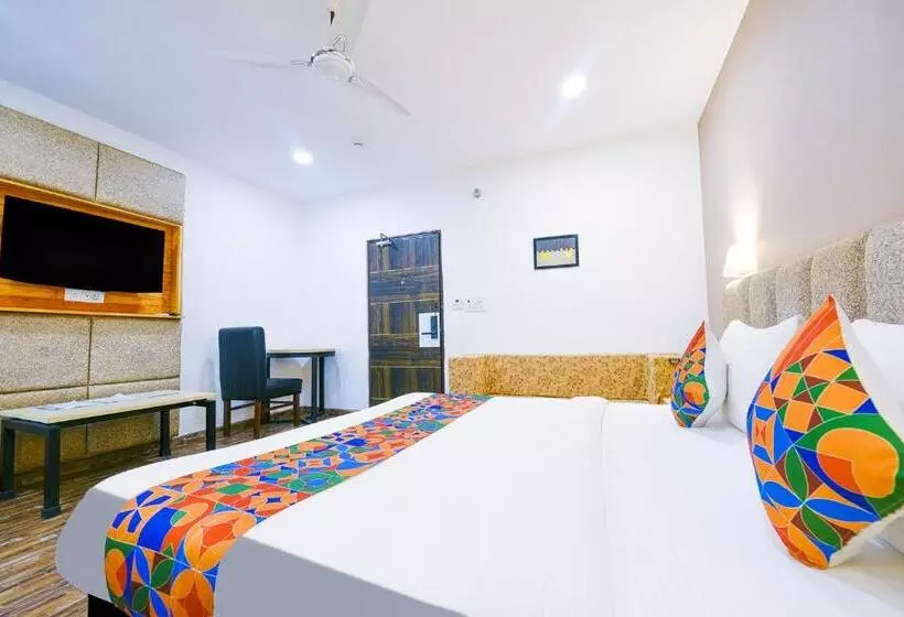 Hotelli Xenious Biz Ayaan Residency