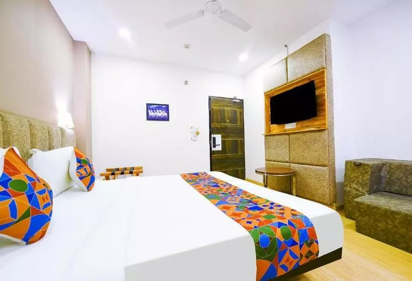 Hotelli Xenious Biz Ayaan Residency