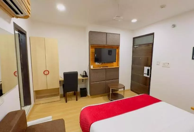 Hotelli Xenious Biz Ayaan Residency