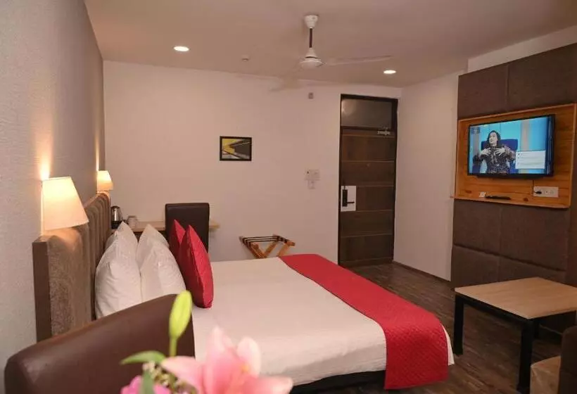 Hotelli Xenious Biz Ayaan Residency