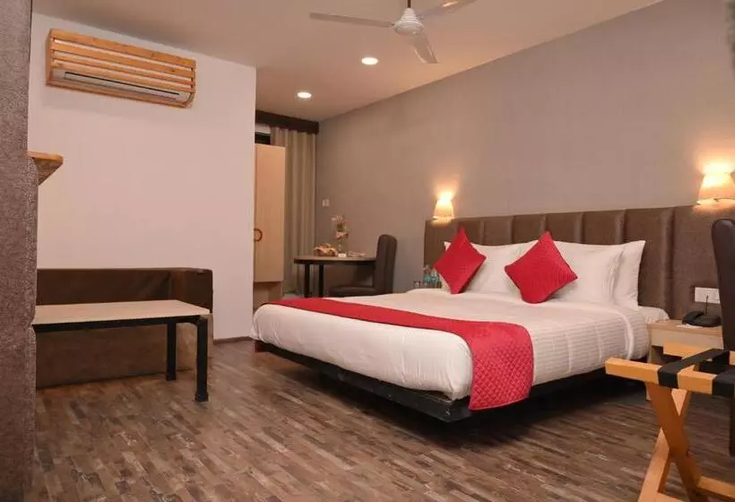 Hotelli Xenious Biz Ayaan Residency