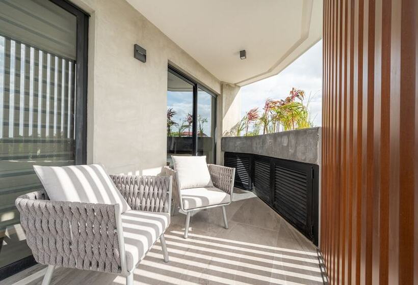 Kippal   Modern Oasis   Apart