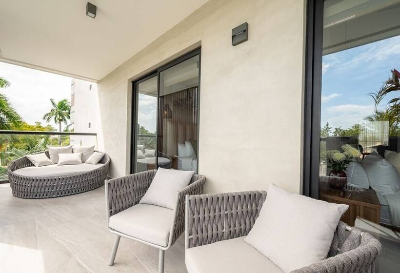 Kippal   Modern Oasis   Apart