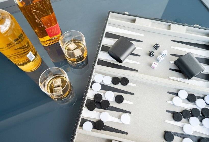 Kippal   Modern Oasis   Apart