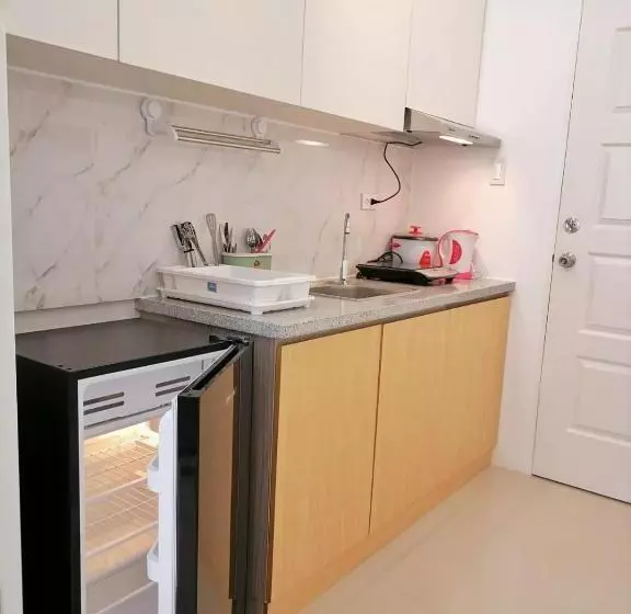 Modena Town Square Walkup Condominium