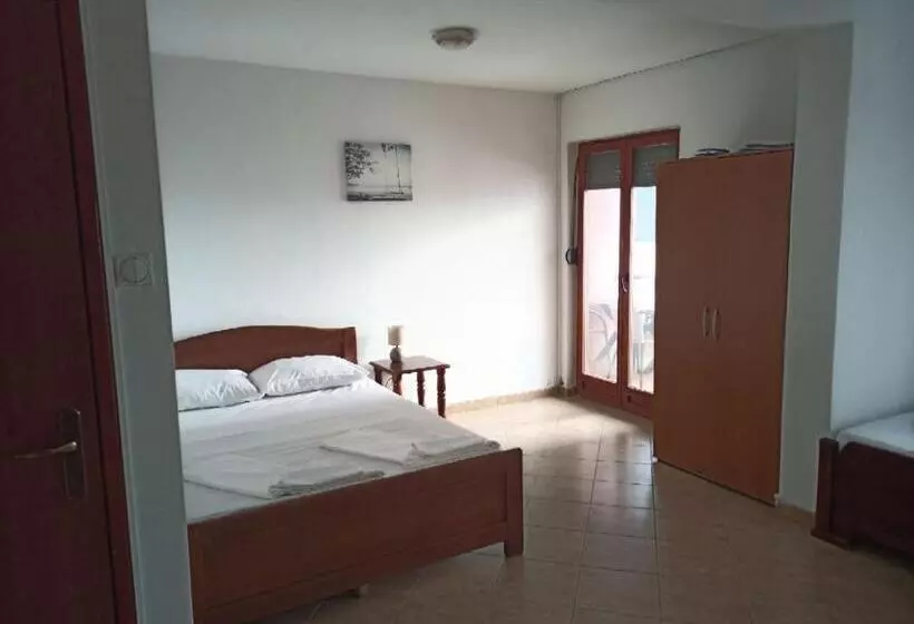 پانسیون Apartments Normannia