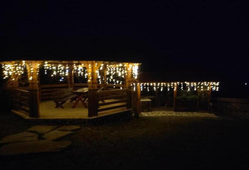 بنسيون Casa Din Deal