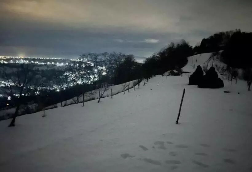 Majatalo Casa Din Deal