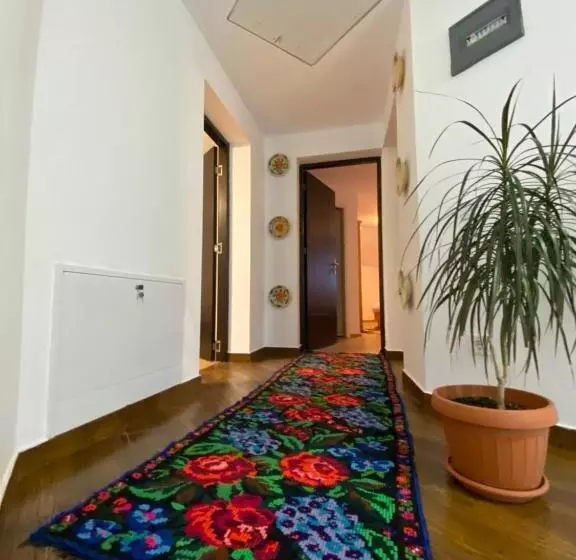 Majatalo Casa Din Deal