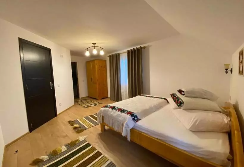 Majatalo Casa Din Deal